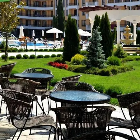 Lilou - 3 Pools, Spa, Gym, Playgrounds 公寓 阳光海滩