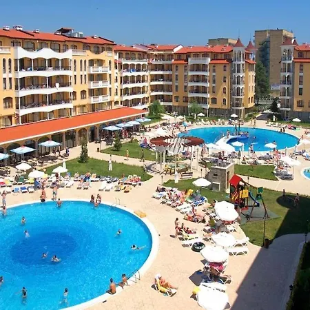 Lilou - 3 Pools, Spa, Gym, Playgrounds