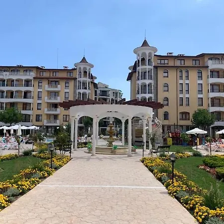 Lilou - 3 Pools, Spa, Gym, Playgrounds