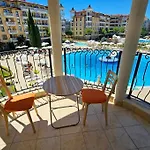 Lilou - 3 Pools, Spa, Gym, Playgrounds Sunny Beach