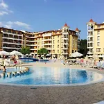 Lilou - 3 Pools, Spa, Gym, Playgrounds Apartamento