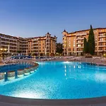 Lilou - 3 Pools, Spa, Gym, Playgrounds Apartamento Sunny Beach